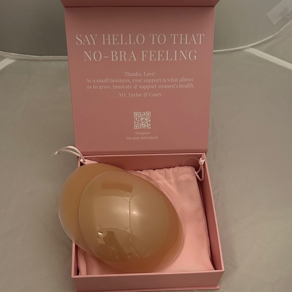 Cakes Body- Plus in Honey - Picture 3 of 3